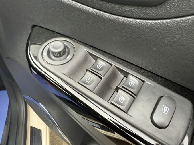 2025 Renault Captur