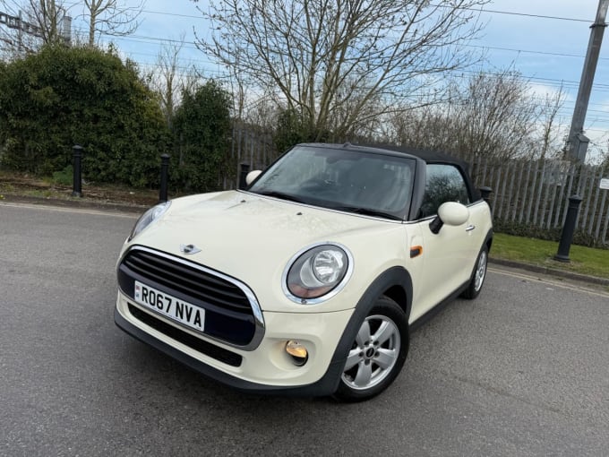 2025 Mini Convertible