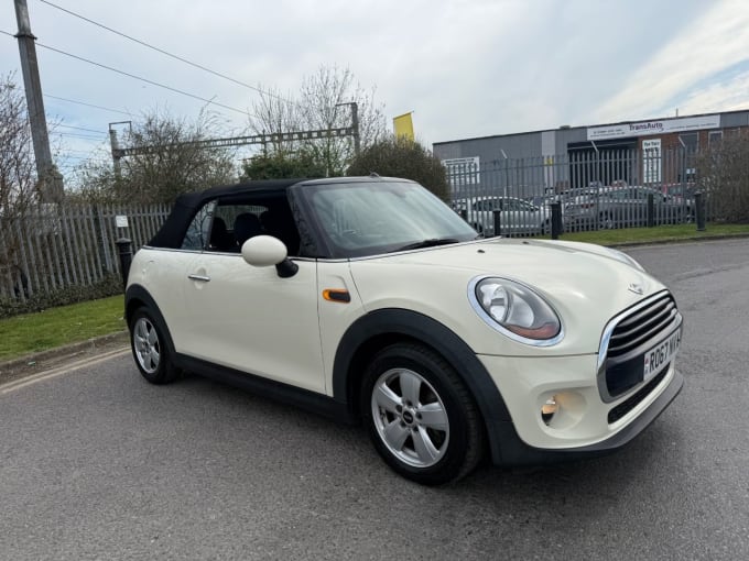 2025 Mini Convertible