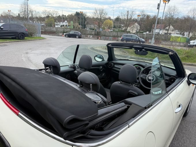 2025 Mini Convertible