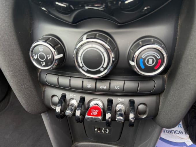 2025 Mini Convertible