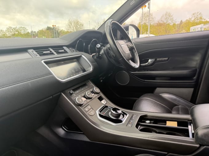 2025 Land Rover Range Rover Evoque