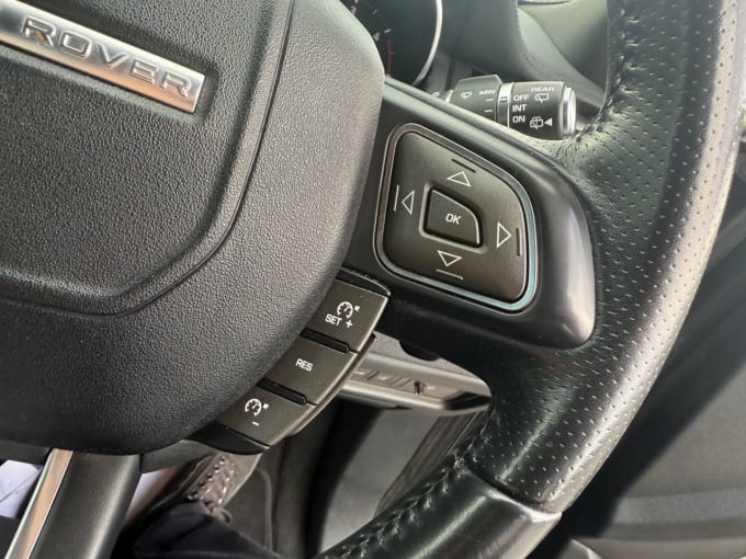 2025 Land Rover Range Rover Evoque