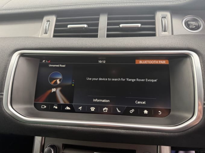 2025 Land Rover Range Rover Evoque