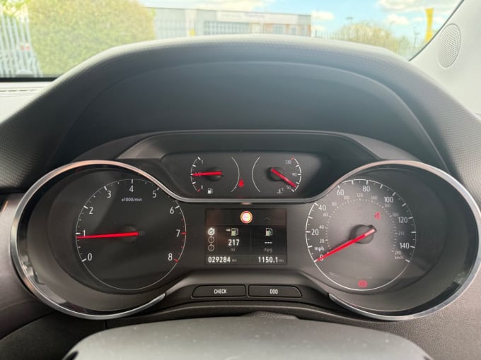 2025 Vauxhall Crossland X