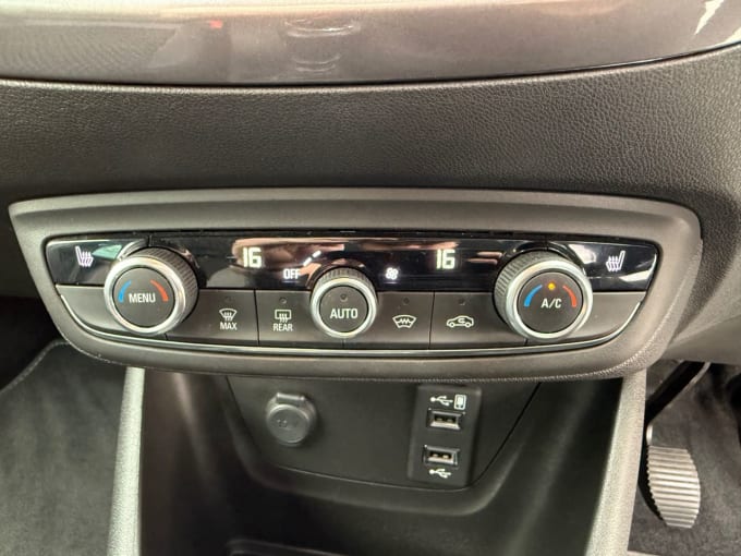 2025 Vauxhall Crossland X