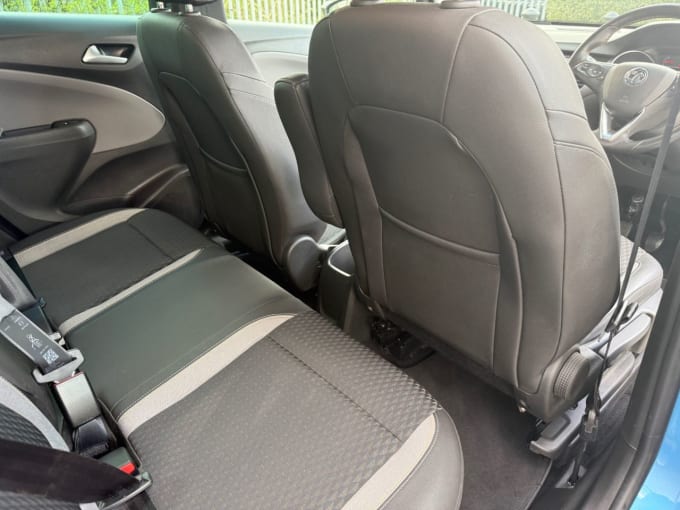 2025 Vauxhall Crossland X