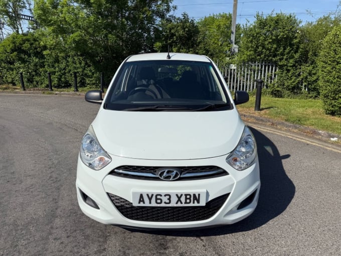 2025 Hyundai I10