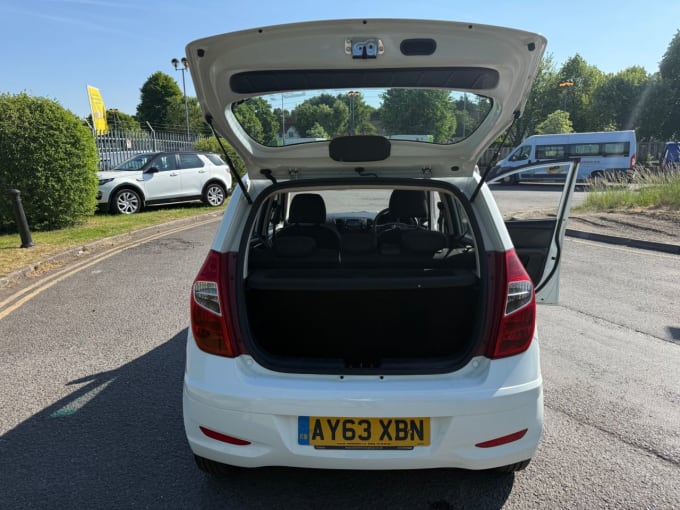 2025 Hyundai I10