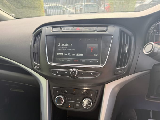 2025 Vauxhall Zafira Tourer