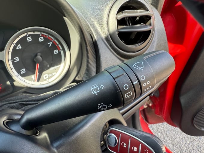 2025 Alfa Romeo Mito
