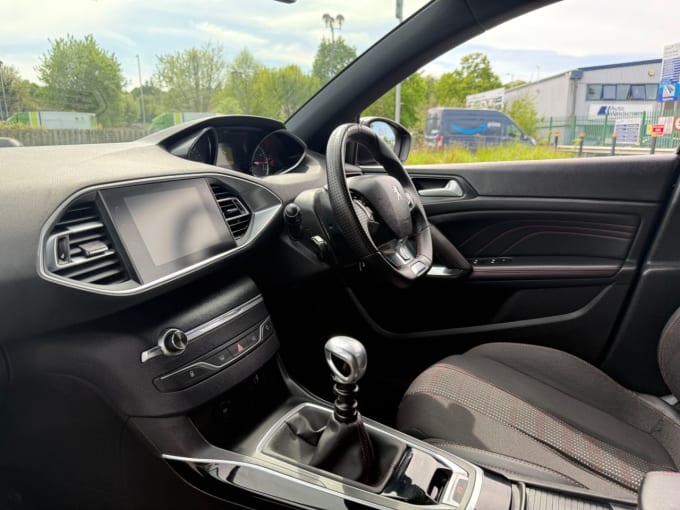 2025 Peugeot 308