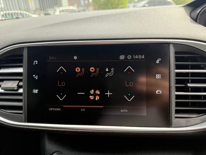 2025 Peugeot 308