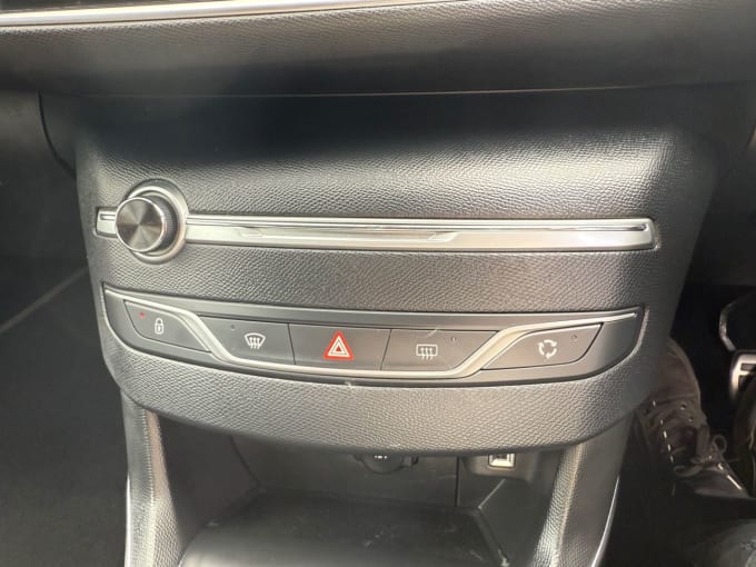 2025 Peugeot 308