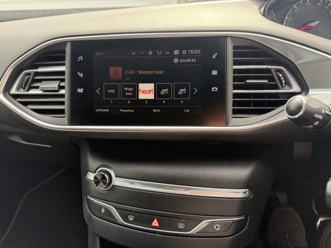 2025 Peugeot 308