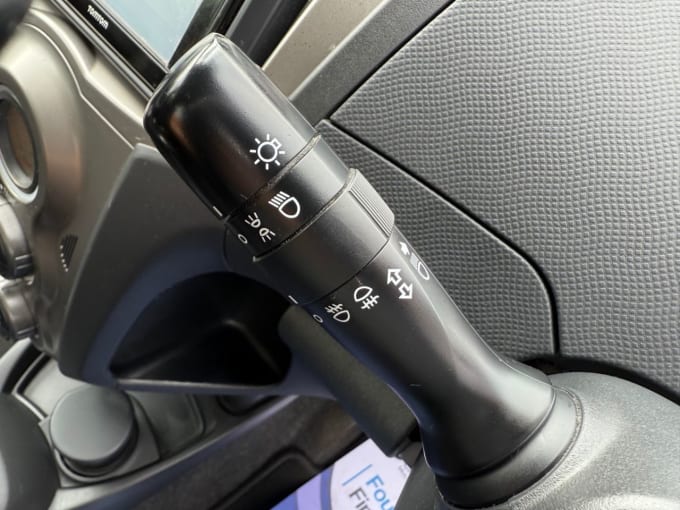 2025 Toyota Yaris