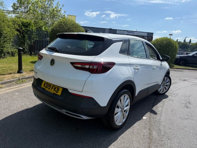 2025 Vauxhall Grandland X
