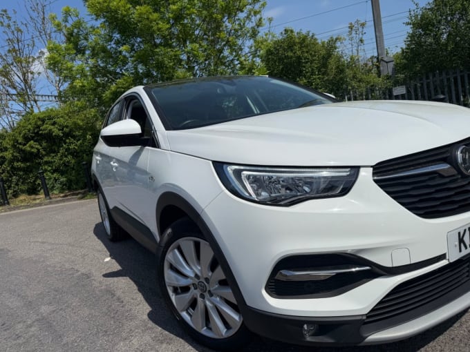 2025 Vauxhall Grandland X