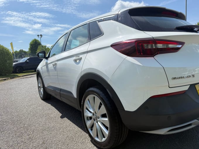 2025 Vauxhall Grandland X