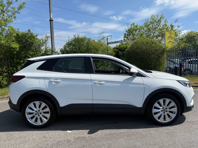 2025 Vauxhall Grandland X