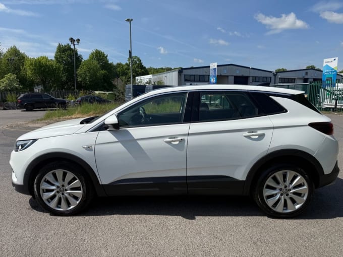 2025 Vauxhall Grandland X