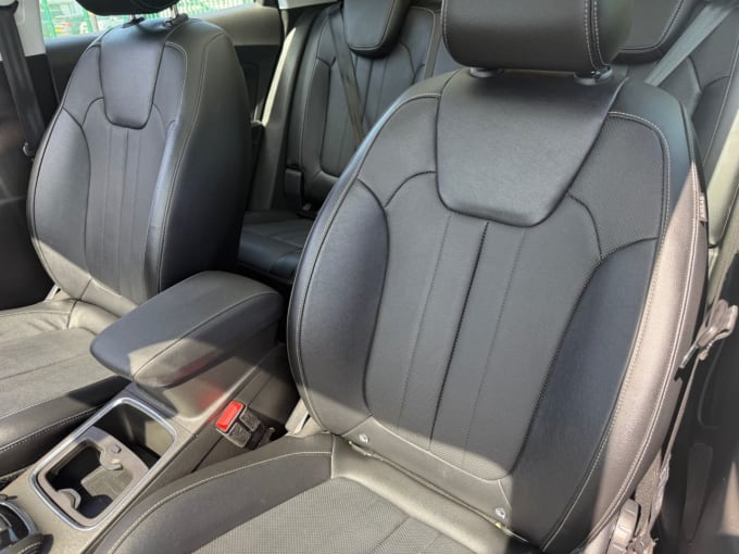 2025 Vauxhall Grandland X