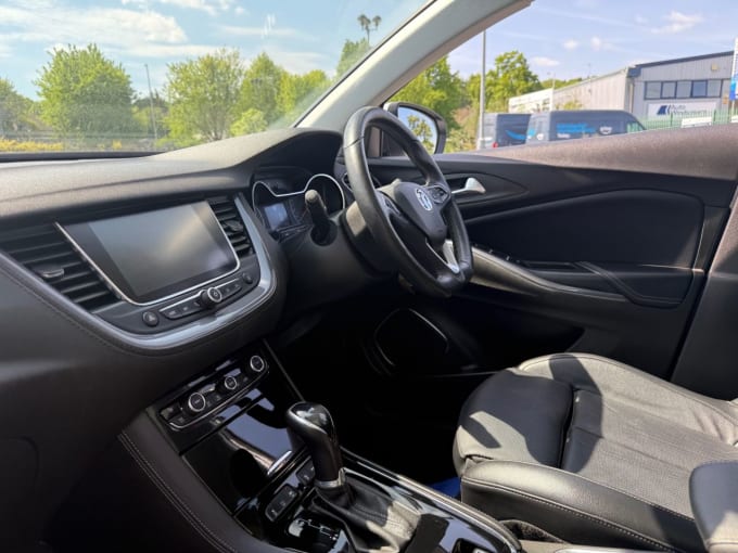 2025 Vauxhall Grandland X