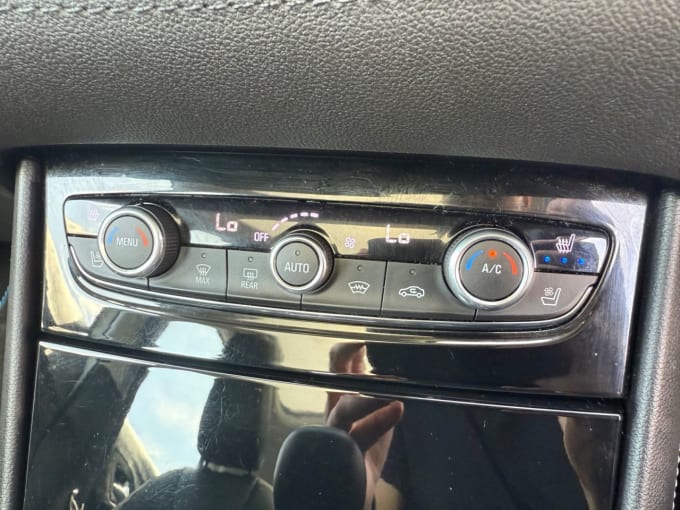 2025 Vauxhall Grandland X
