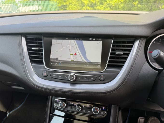 2025 Vauxhall Grandland X