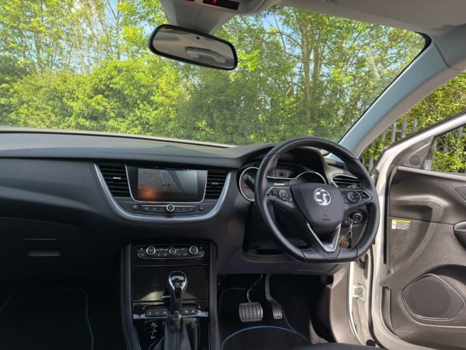 2025 Vauxhall Grandland X