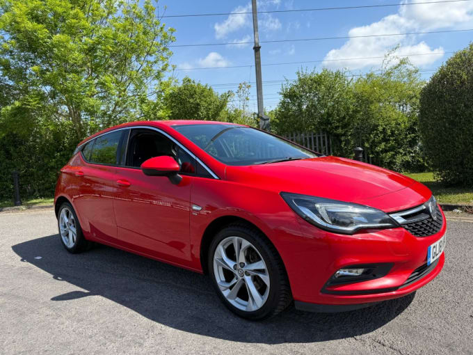 2025 Vauxhall Astra