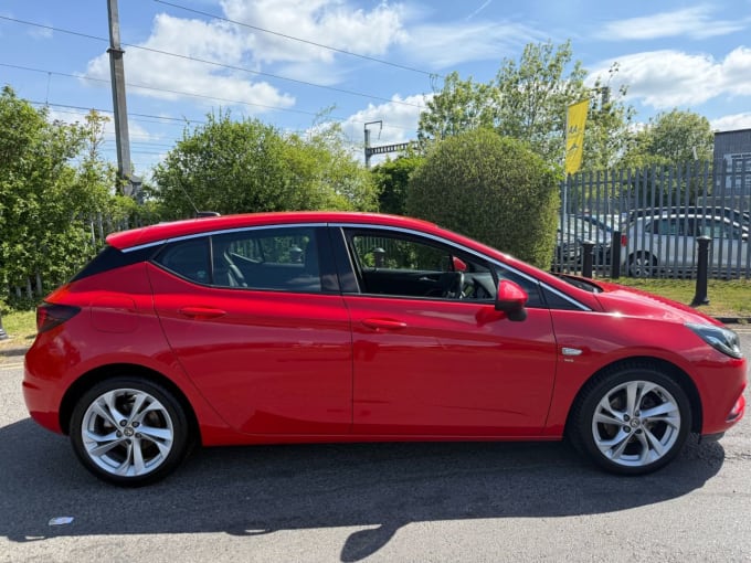2025 Vauxhall Astra