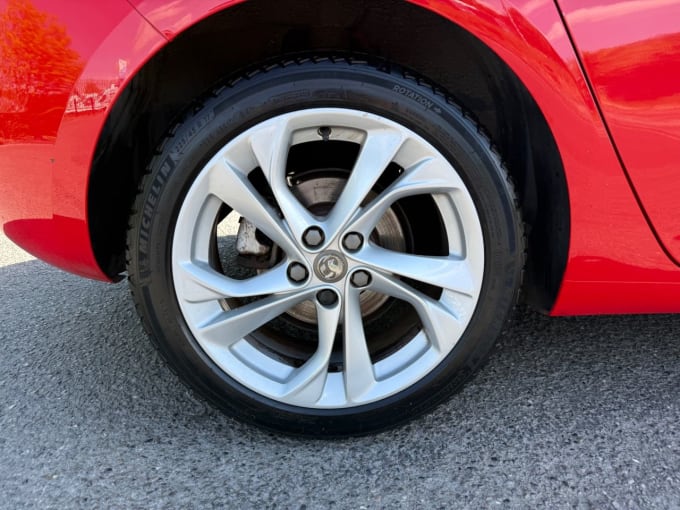 2025 Vauxhall Astra