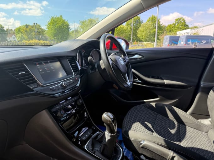2025 Vauxhall Astra