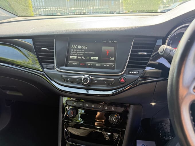 2025 Vauxhall Astra