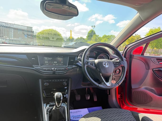 2025 Vauxhall Astra