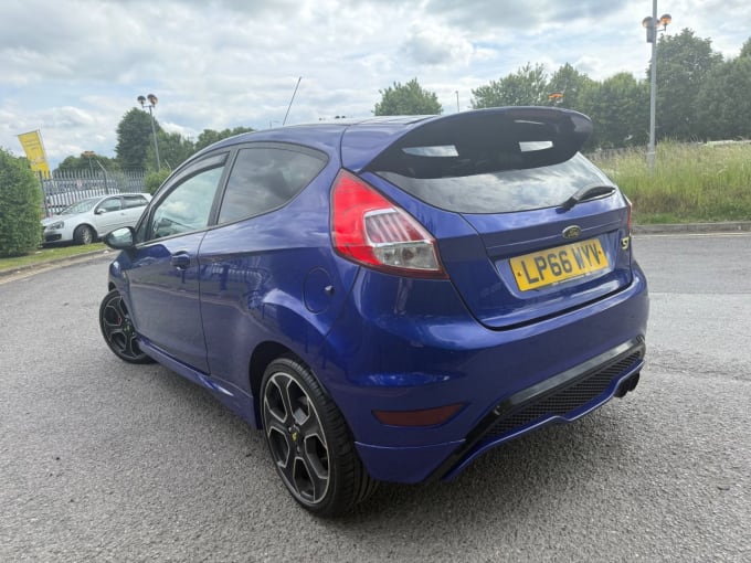 2025 Ford Fiesta
