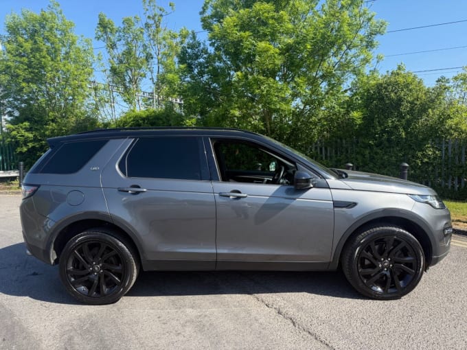 2025 Land Rover Discovery Sport