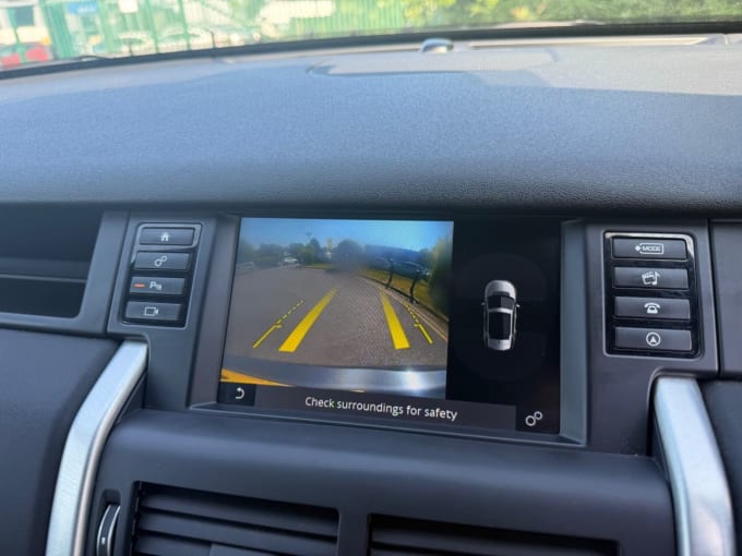 2025 Land Rover Discovery Sport