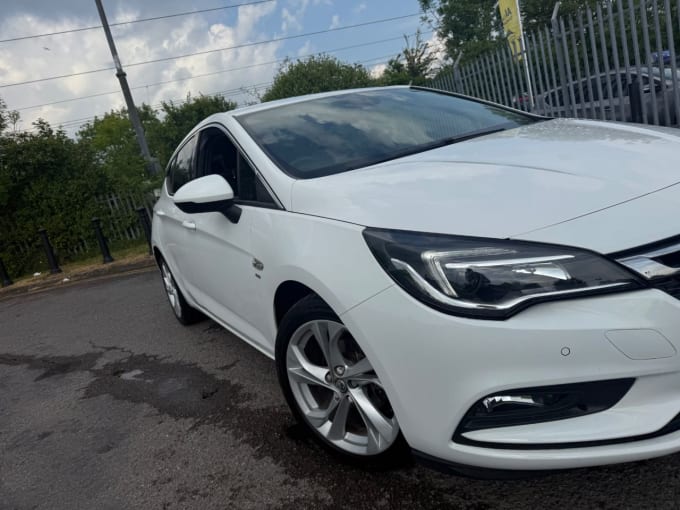 2025 Vauxhall Astra
