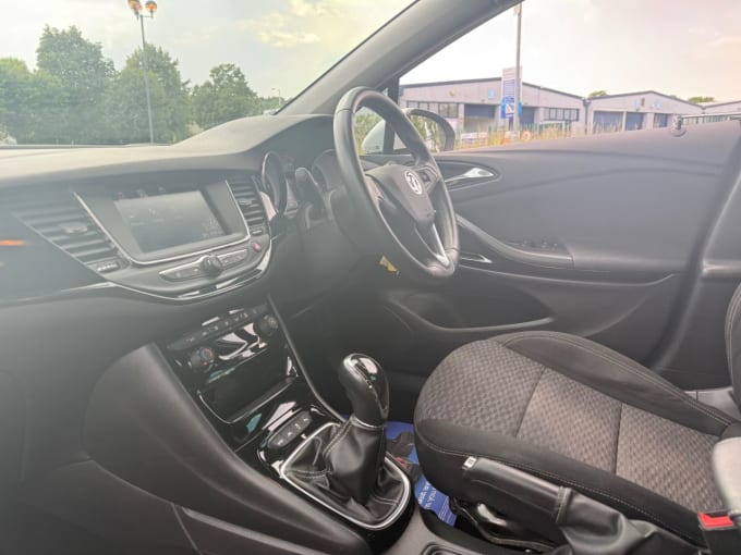 2025 Vauxhall Astra