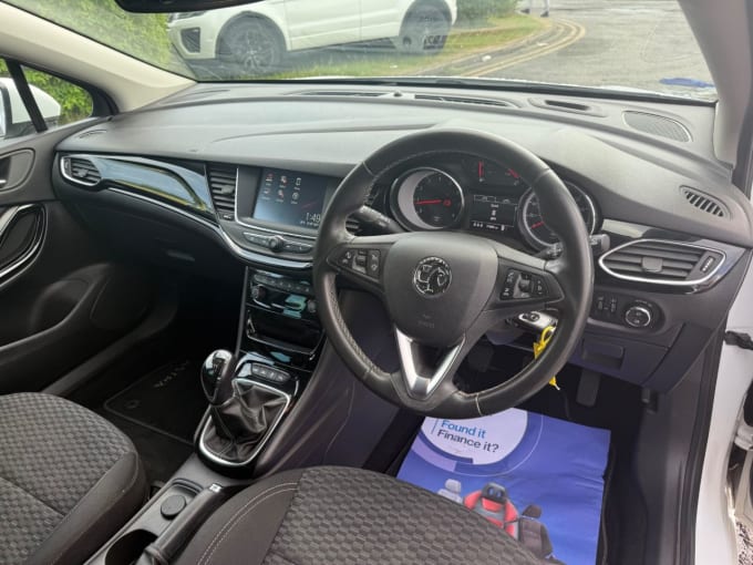 2025 Vauxhall Astra