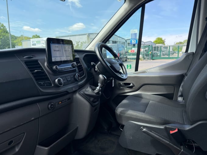 2025 Ford Transit