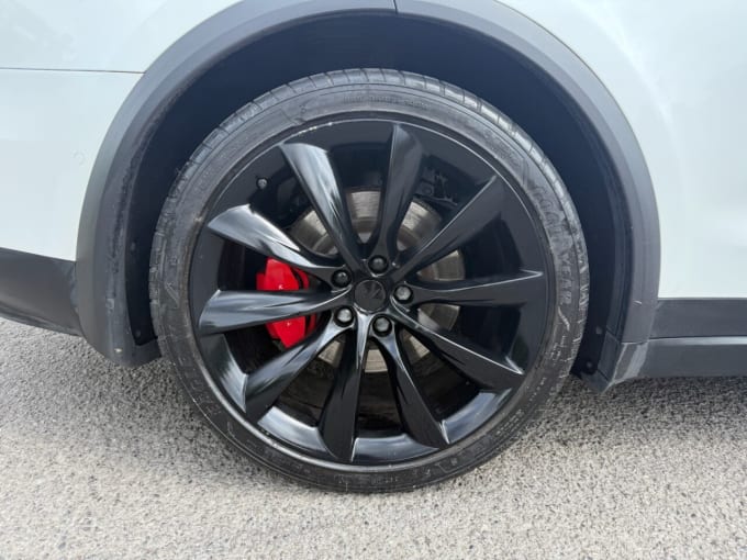 2025 Tesla Model X