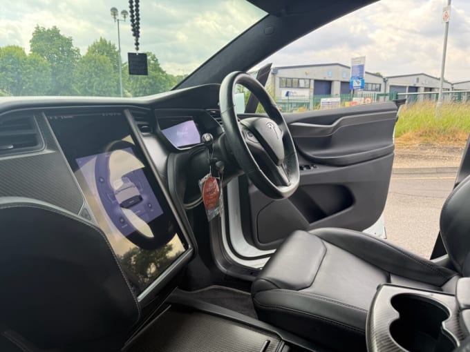 2025 Tesla Model X