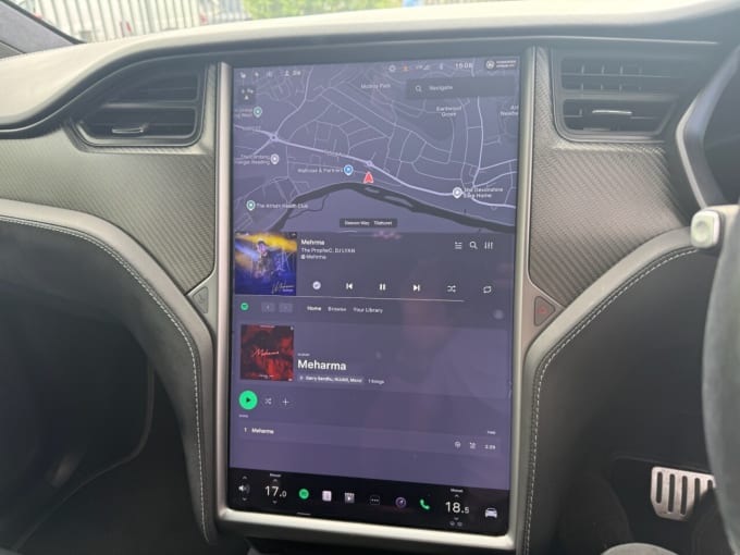 2025 Tesla Model X