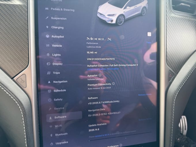 2025 Tesla Model X