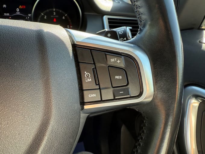 2025 Land Rover Discovery Sport