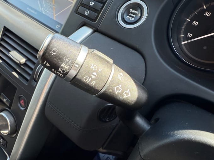 2025 Land Rover Discovery Sport