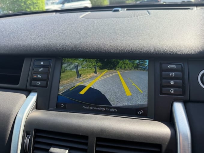 2025 Land Rover Discovery Sport
